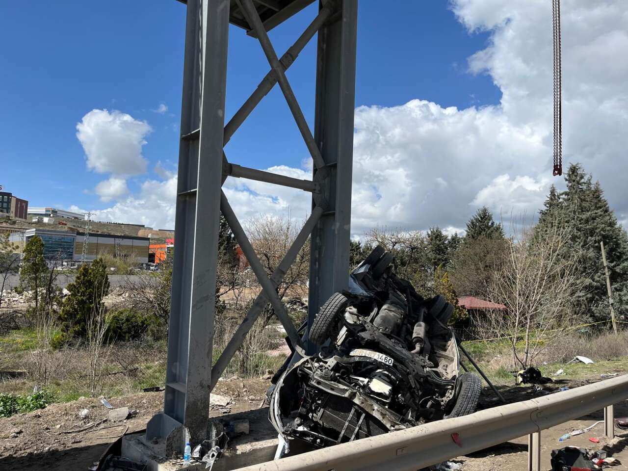 5 kişinin öldüğü otobüs kazası kamerada! Kimlikler belli oldu 4